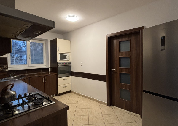 Mirareal-prenájom 3. izb. Hlohovec- R. Dilonga