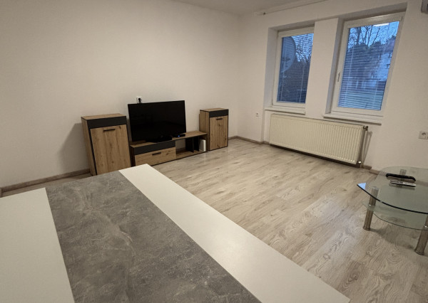 Mirareal-prenájom 3. izb. Hlohovec- R. Dilonga