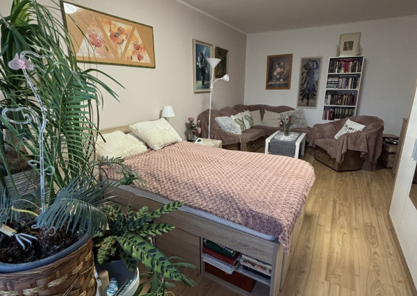 Mirareal-predaj 3. izb. byt s balkónom, Hlohovec, Vinohradská