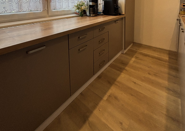 Mirareal-predaj 3. izb. byt s balkónom, Hlohovec, Vinohradská