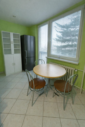 Mirareal-predaj 3. izb. byt Hlohovec, Vinohradská ul.,rezerve - fotografia 3
