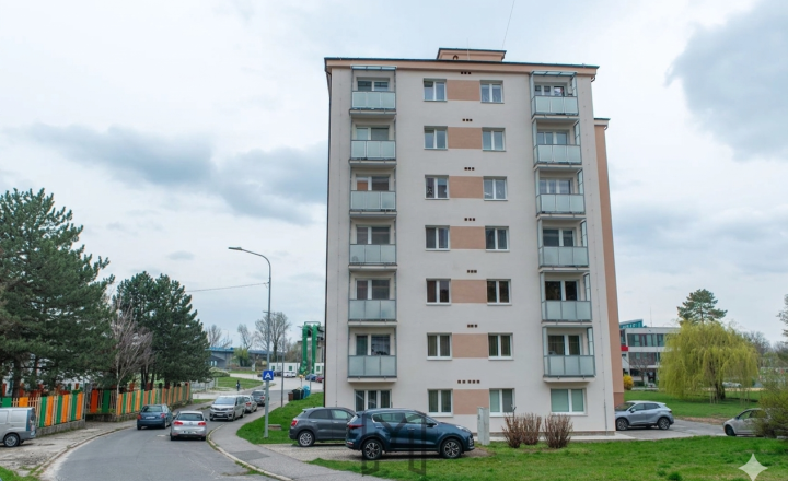 Mirareal-prenájom 2 izb. byt s balkóm, Fraštacká ul. - fotografia 4