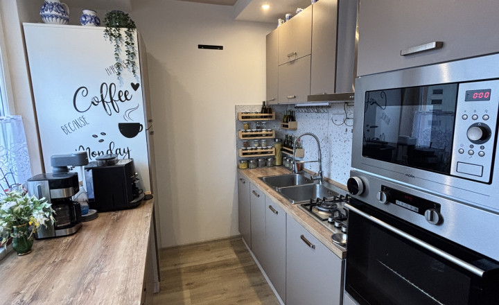 Mirareal-predaj 3. izb. byt s balkónom, Hlohovec, Vinohradská - fotografia 11